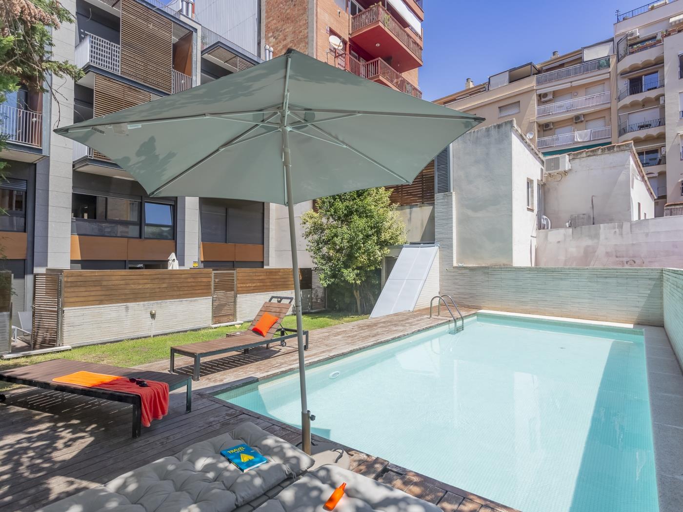 My Space Barcelona Apartment with Terrace and Pool near Park Güell for 8 - My Space Barcelona Apartments