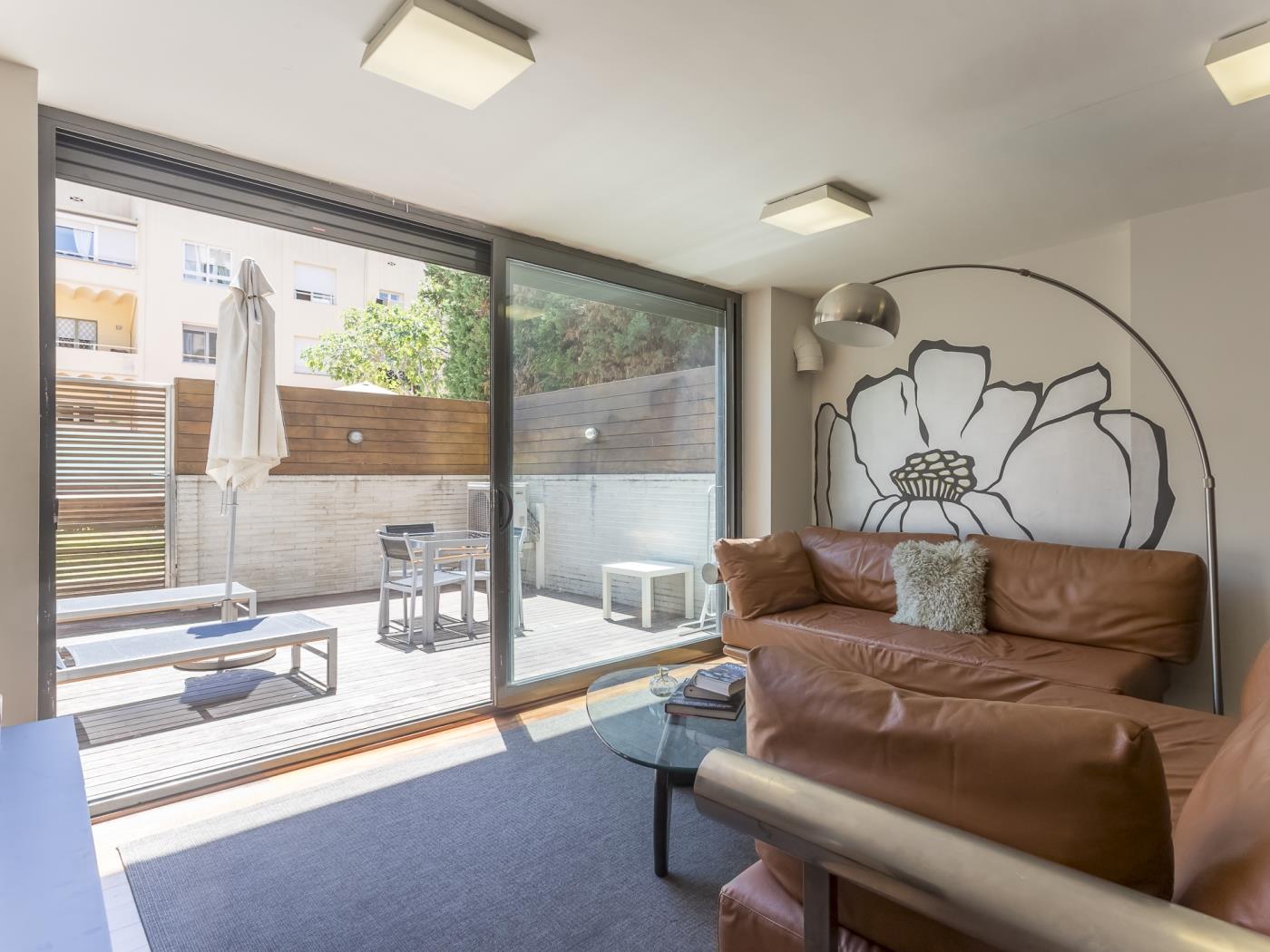My Space Barcelona Apartment with Terrace and Pool near Park Güell for 8 - My Space Barcelona Apartments